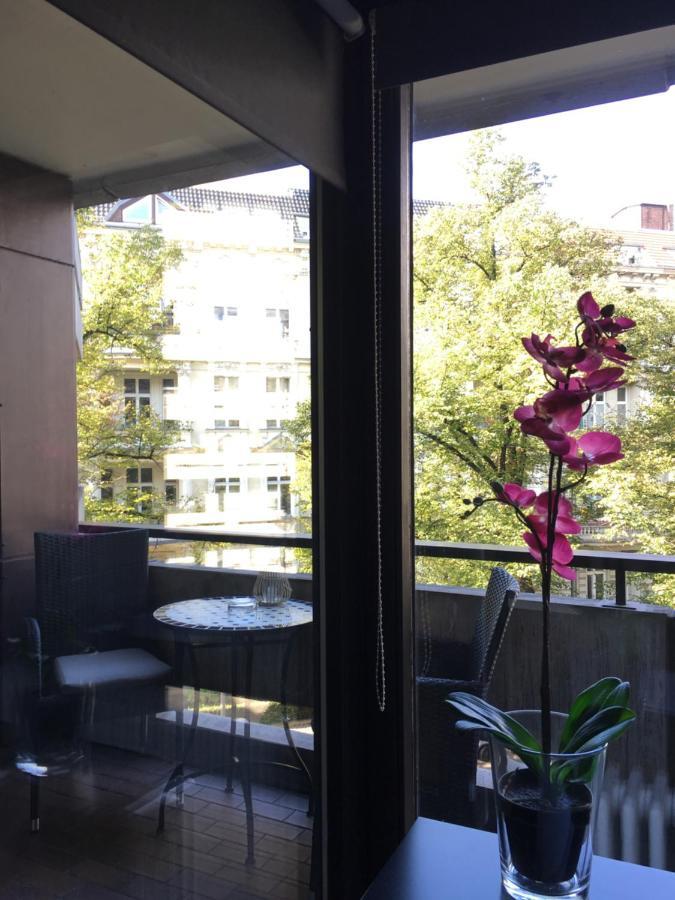 Appartement Uhlandstr. 195 *